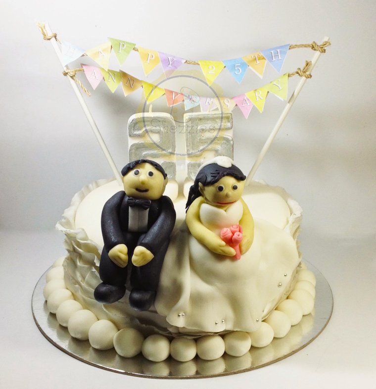 Украшение торта на серебряную свадьбу