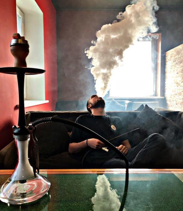 Курение кальяна