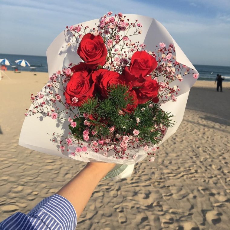 Шикарный букет у моря