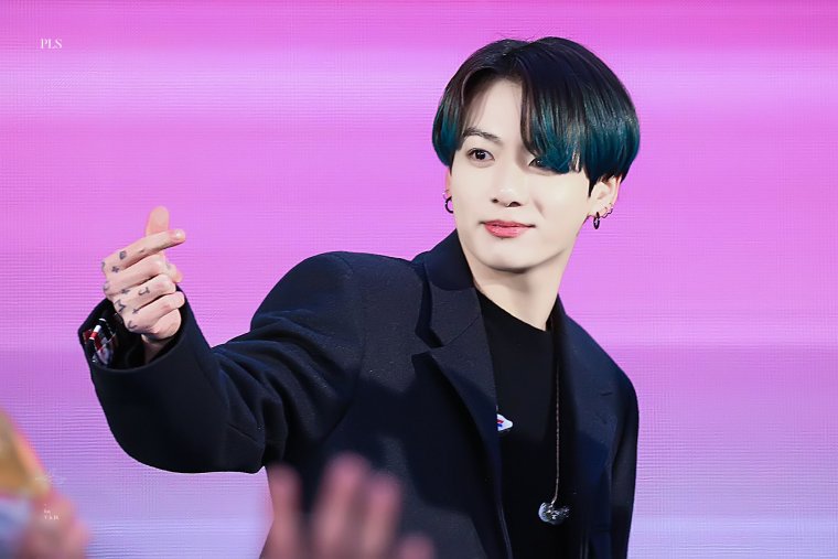 Пикбой корейский певец