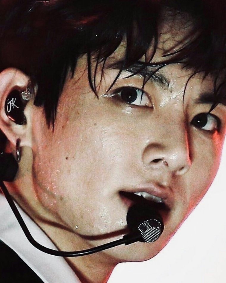 BTS Чон Хосок пьяный