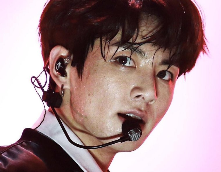 Чонгук БТС тату