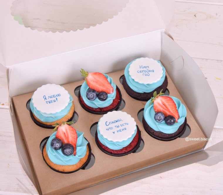 Капкейк с надписью