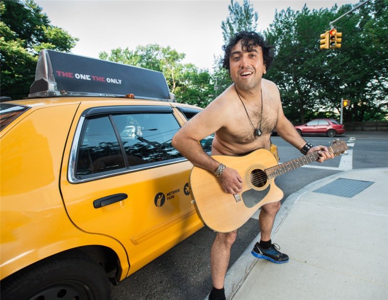 Фото уродливого таксиста