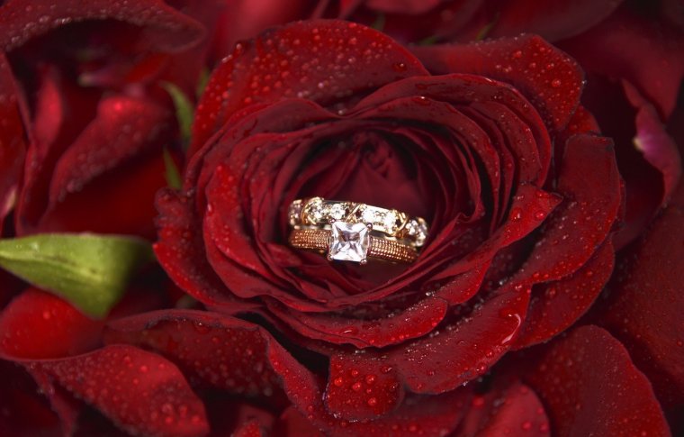 Кольцо «роза»