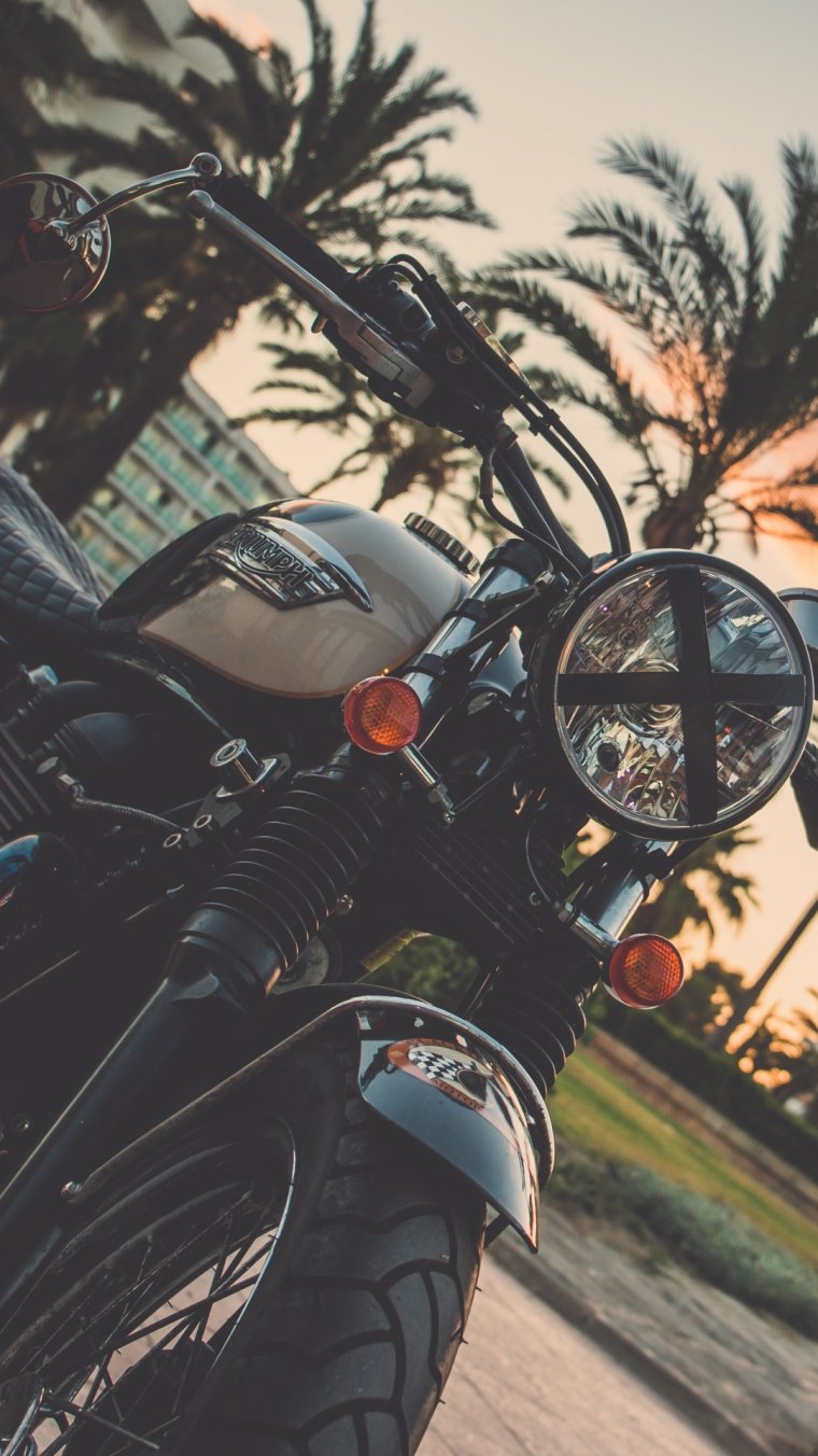 Обои с мотоциклами в детской