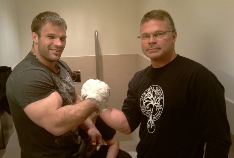 Джон Брзенк Цыпленков