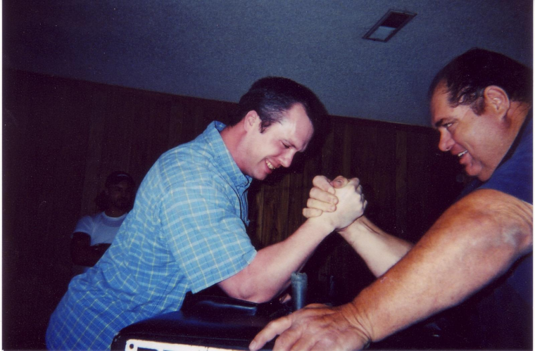 Клив Дин армрестлер