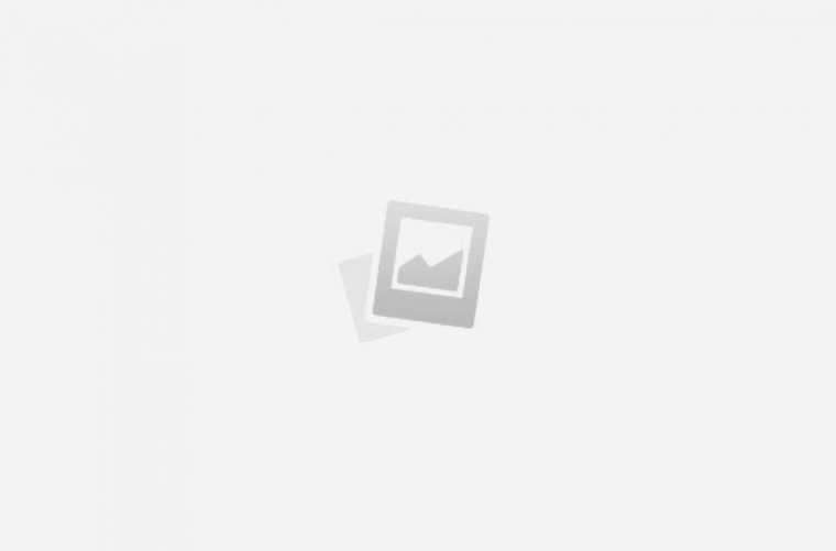 Дин Винчестер пьет виски