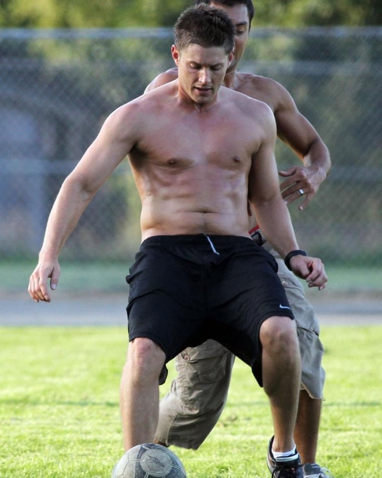 Дин Винчестер 2022