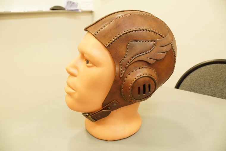 Кожаный шлем стимпанк