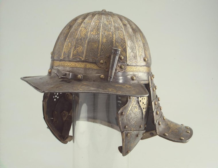 Шлем шишак 16 века