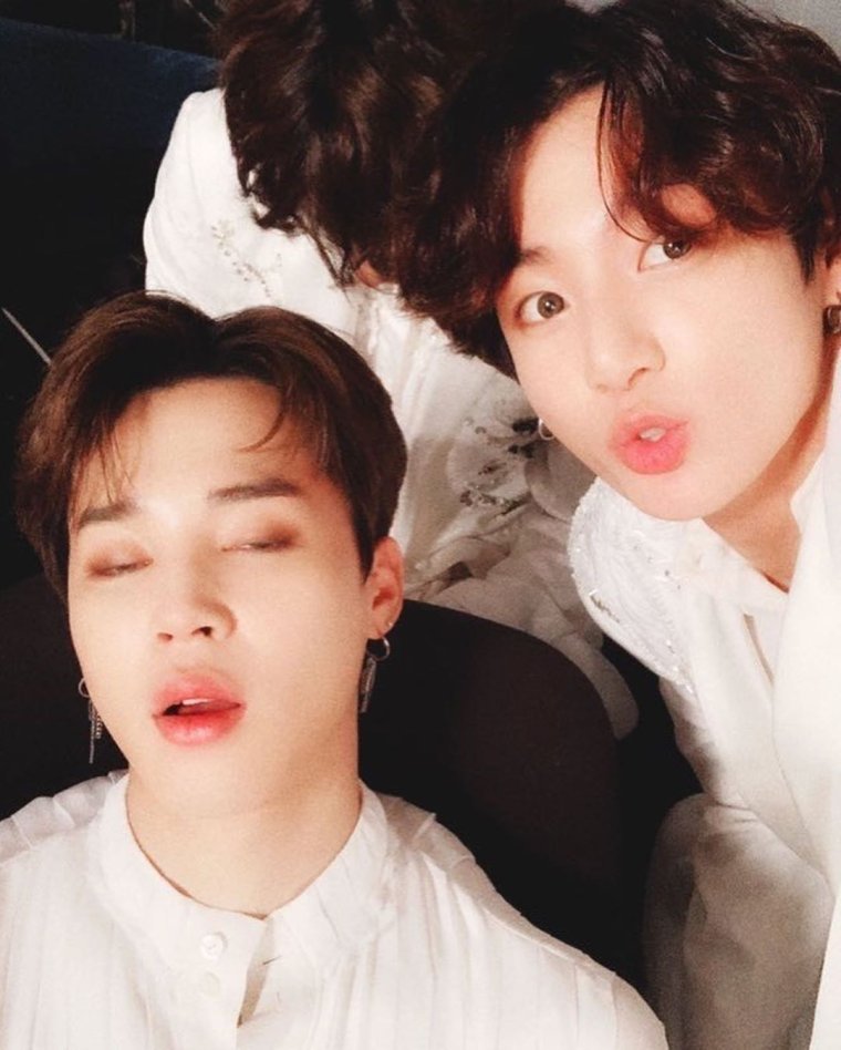 Селфи Чимина и Чонгука