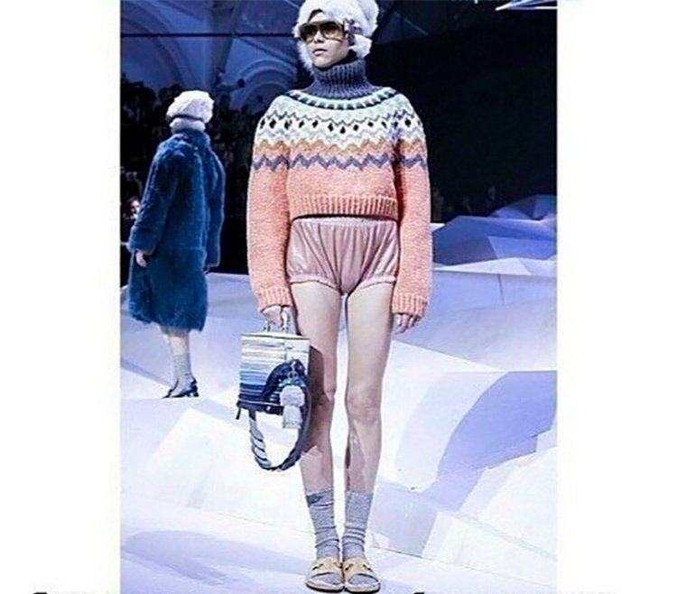 Странная одежда