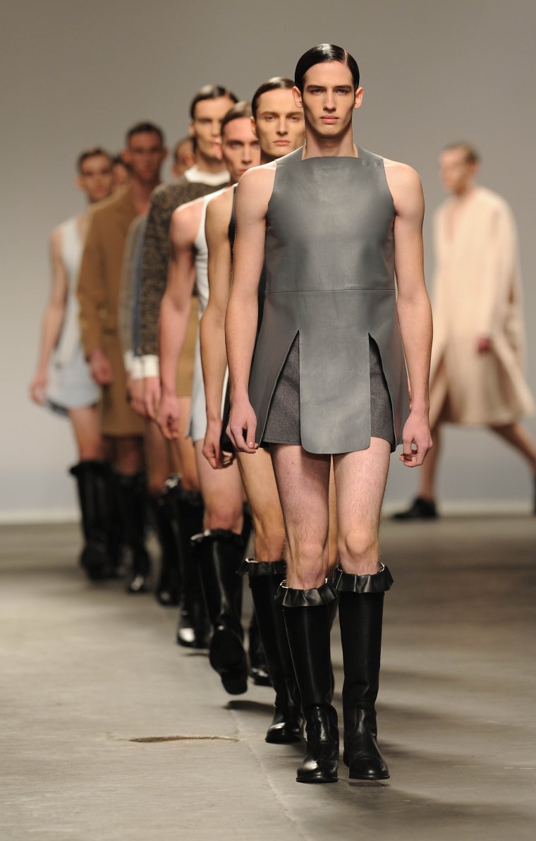 Показ Moschino 2015 Барби