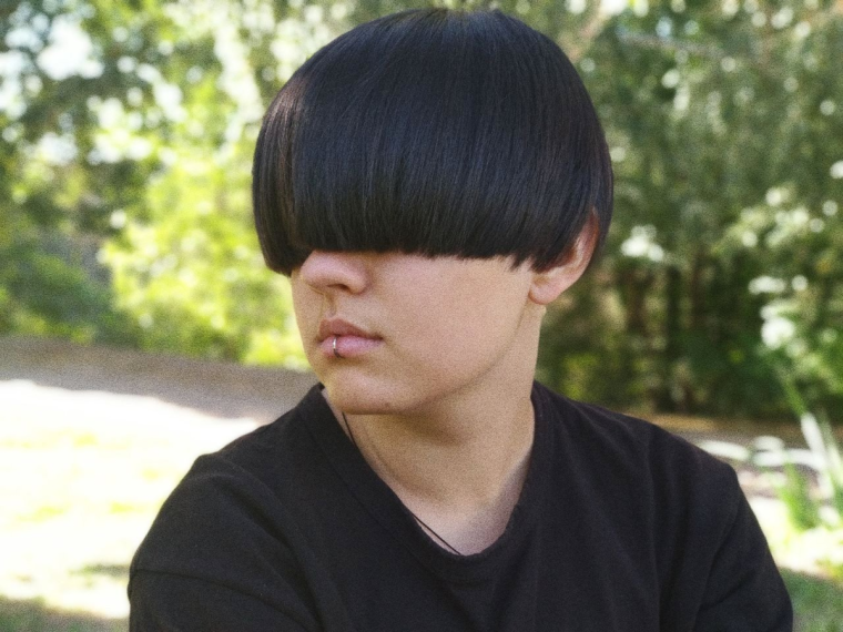 Прическа гопника с челкой