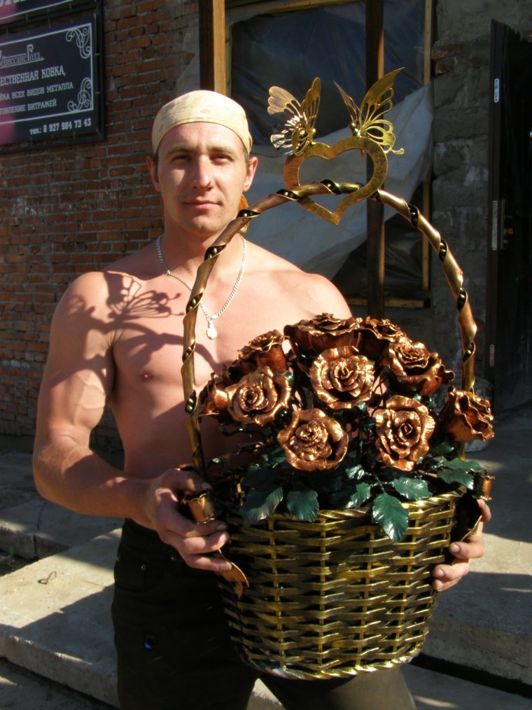 Разбитая Лада 2114