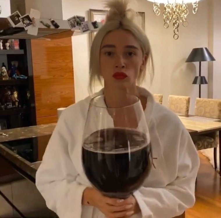 Мемы про вино