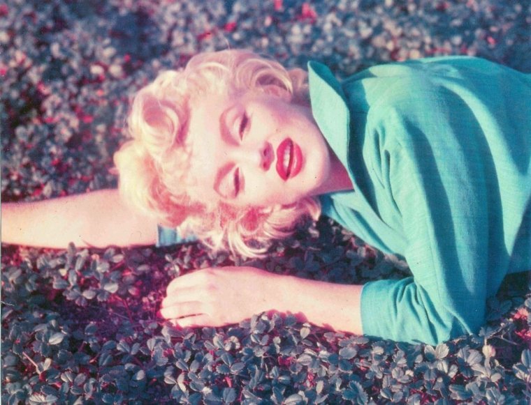 Мэрилин Монро в молодости горячие