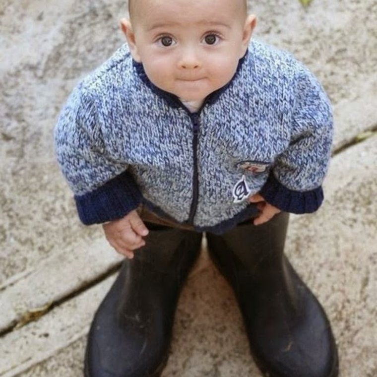 Резиновые туфли на каблуке