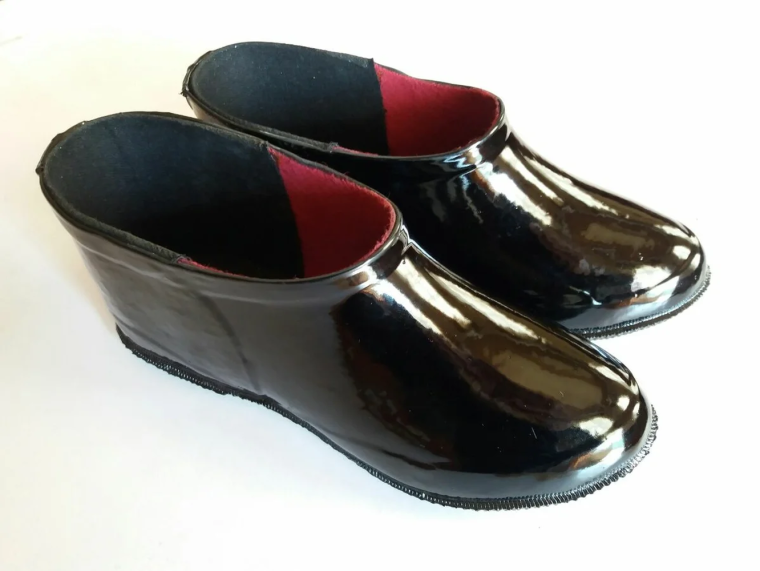 Галоши 19 века