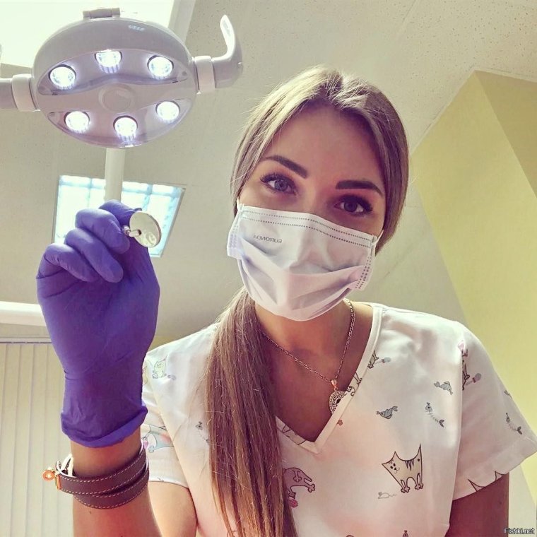 Записываемся на брови