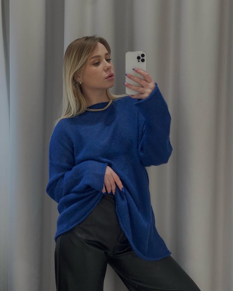 Ксения Хоффман тверк