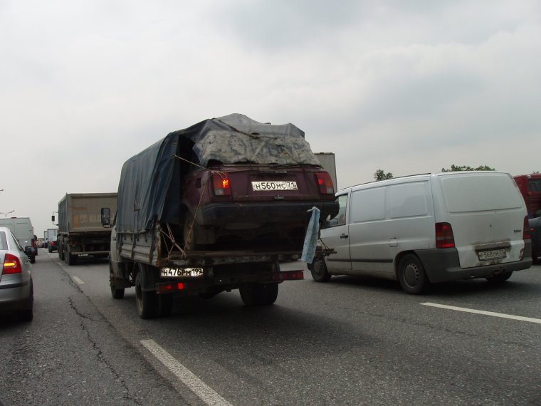 Баба на КАМАЗЕ