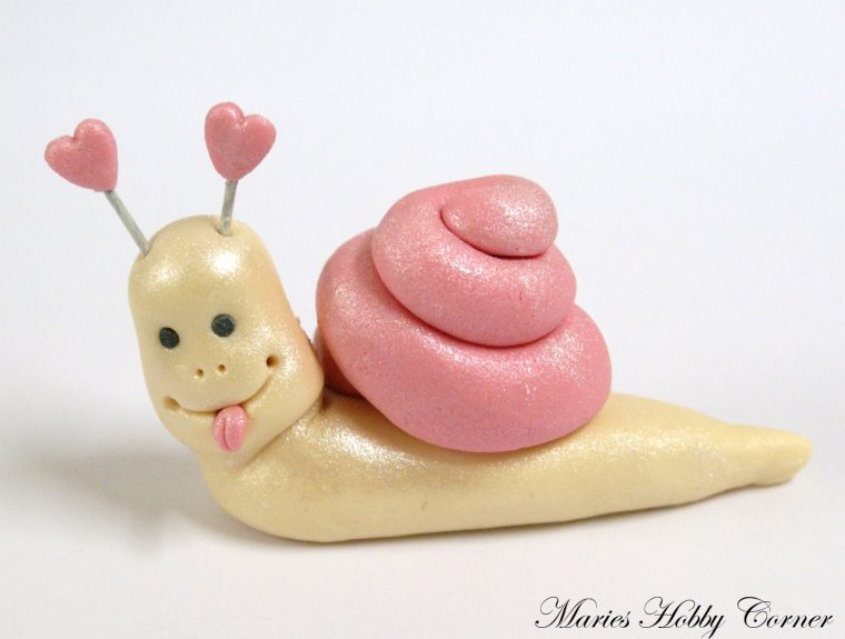 Лепка из пластилина монстрик