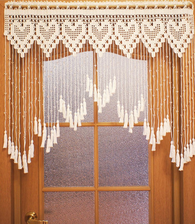 Вязаные шторы