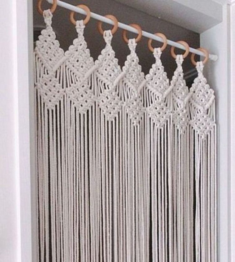 Нитяная штора макраме