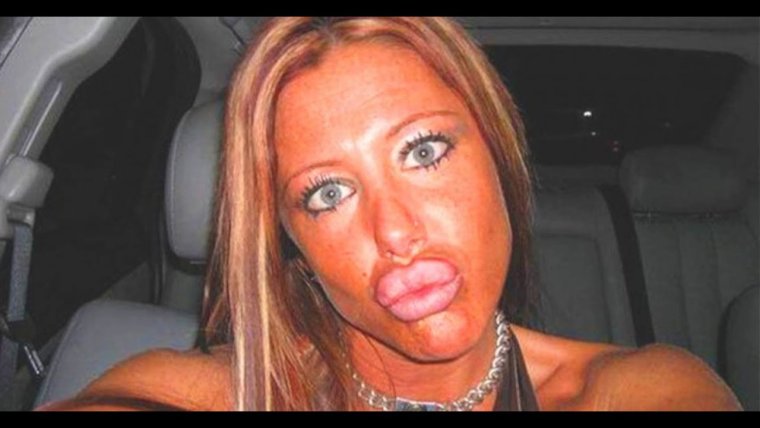 22-Летняя студентка из Болгарии Андреа Иванова