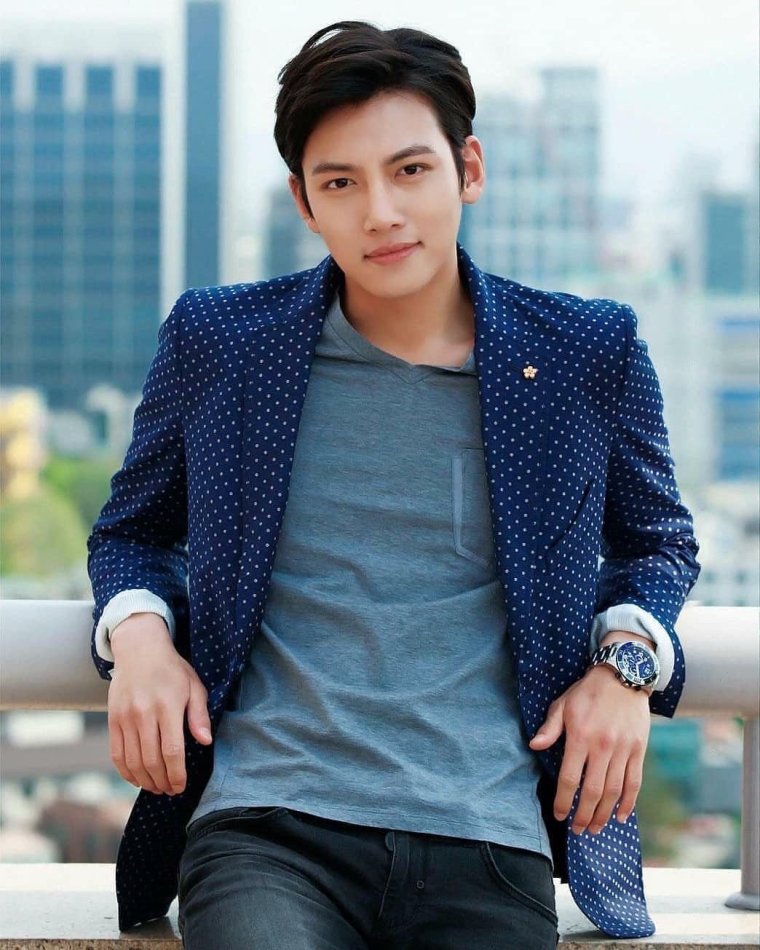 Чжи Чан УК (Ji Chang Wook)