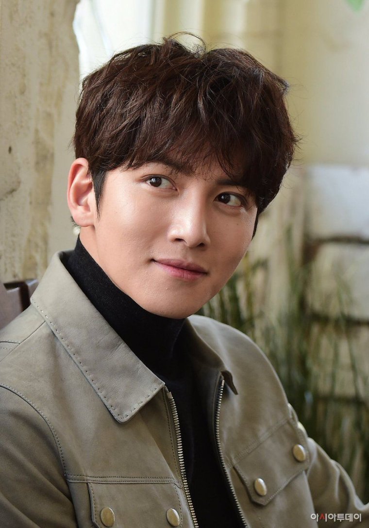 Чжи Чан УК лежа