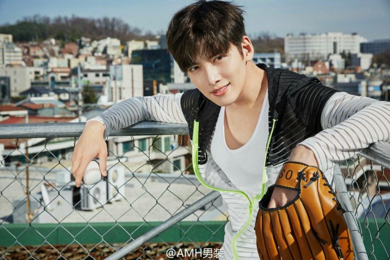 Чжи Чан УК (Ji Chang Wook)