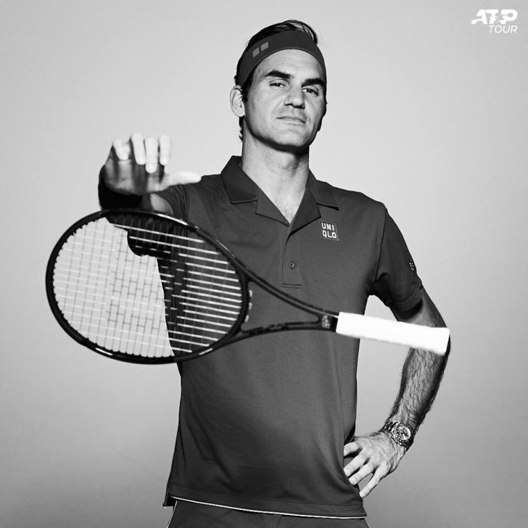 Мария Шарапова собака