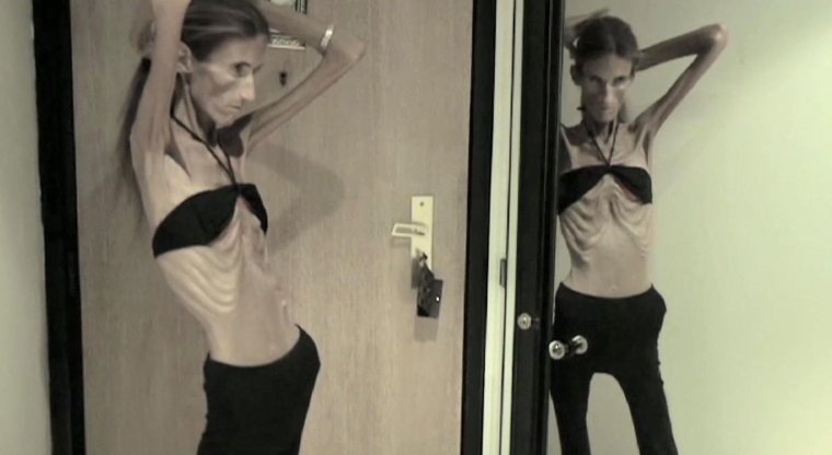 Изабелла Каро в детстве