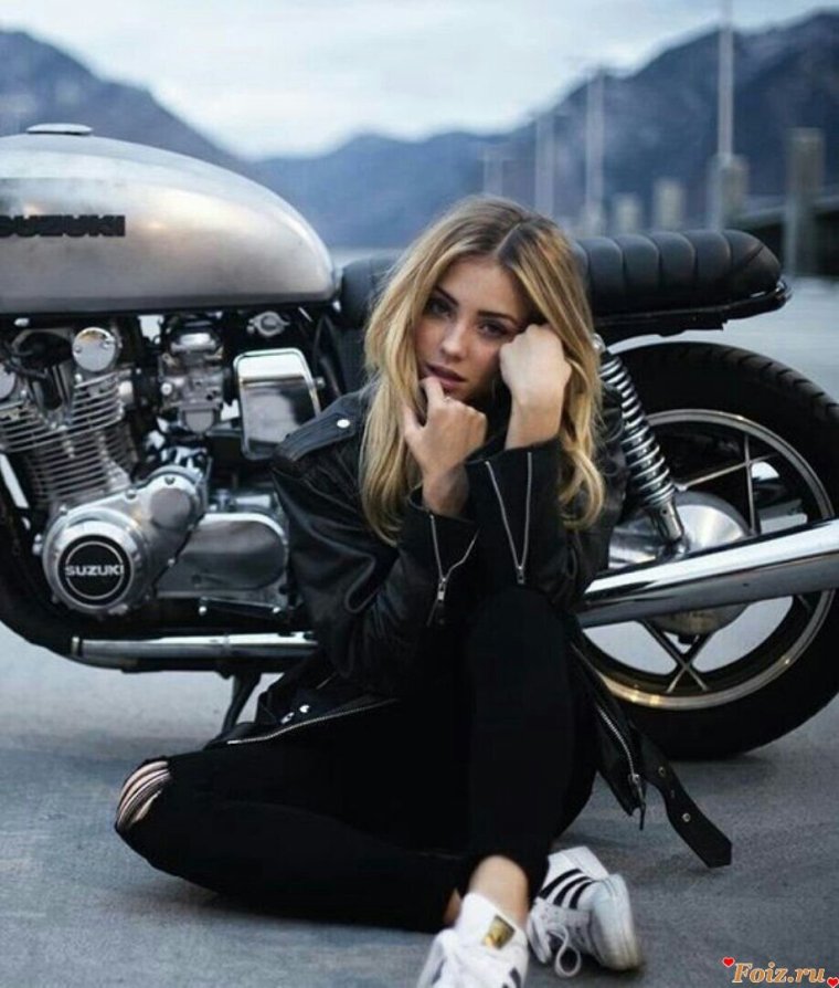 Женский Харлей Дэвидсон мотоцикл