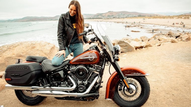 Harley Davidson Dyna Stunt