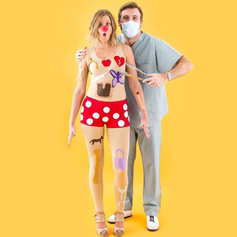 Интересные парные костюмы