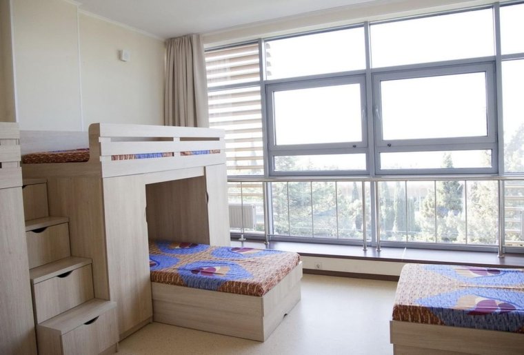 Янтарный лагерь Артек комнаты