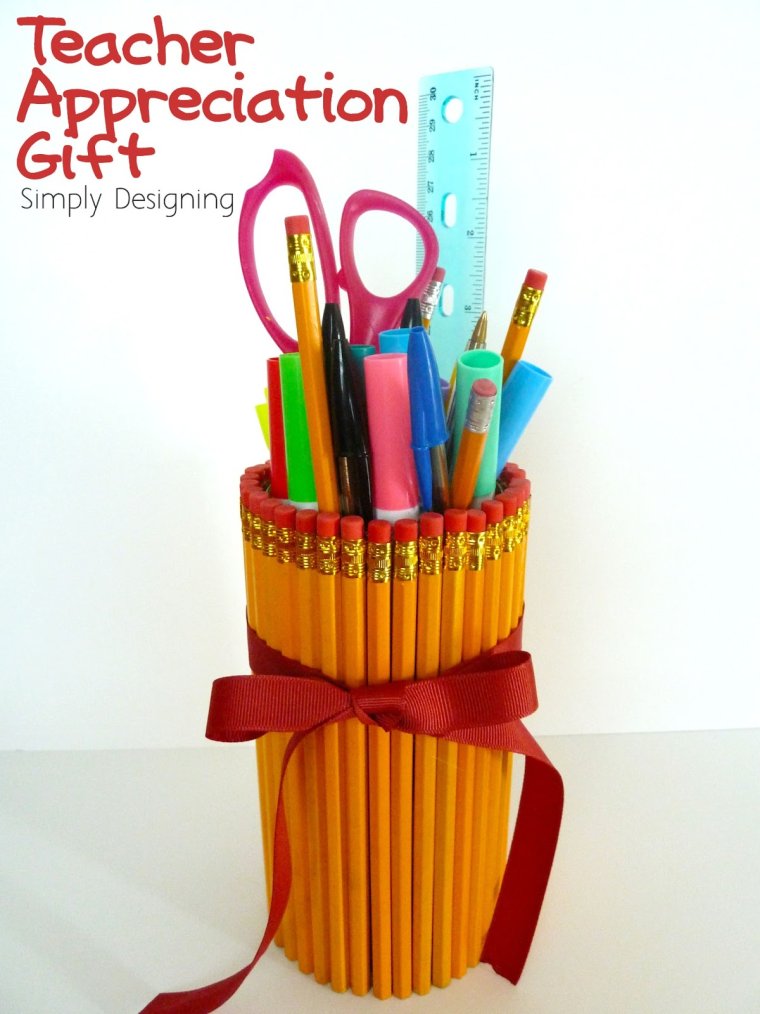 Букет из канцелярских товаров