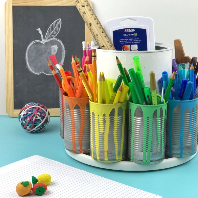 Букет из канцелярских принадлежностей для учителя