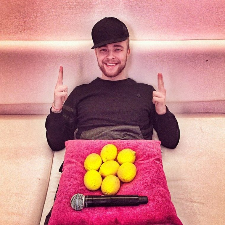 Егор Крид прическа 2022