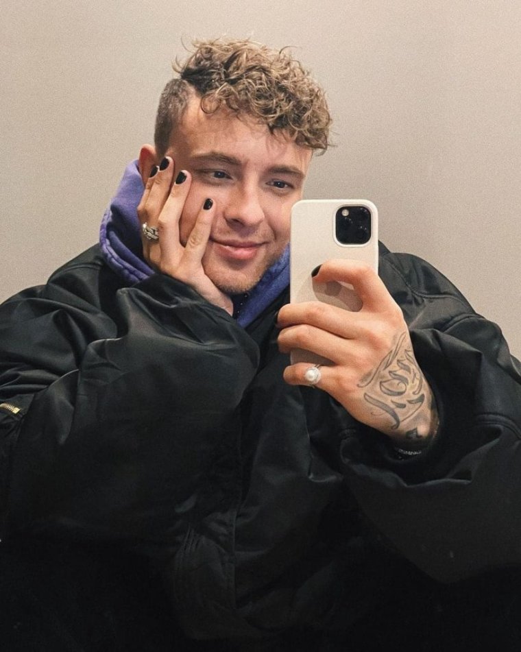 Егор KREED Булаткин