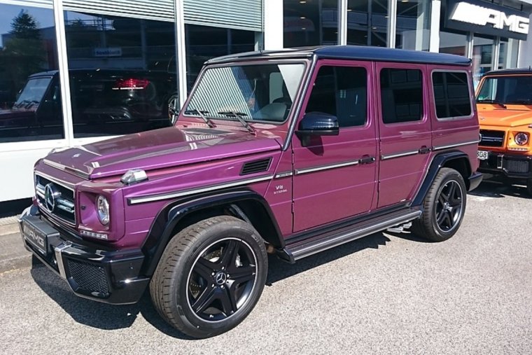 Mercedes g63 AMG розовый