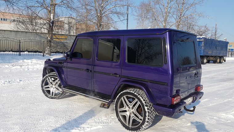 Mercedes g 63 AMG подсветка салона
