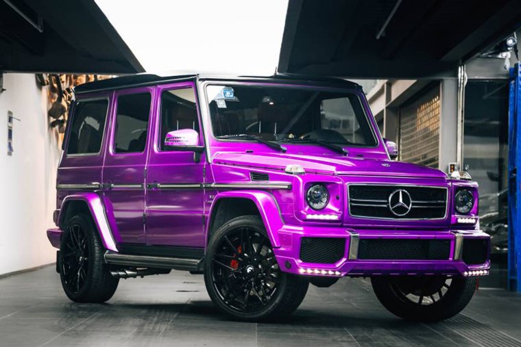 Mercedes g63 AMG розовый