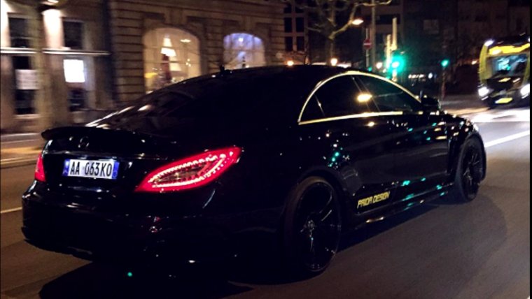 Мерседес Бенц АМГ 63 черный цвет