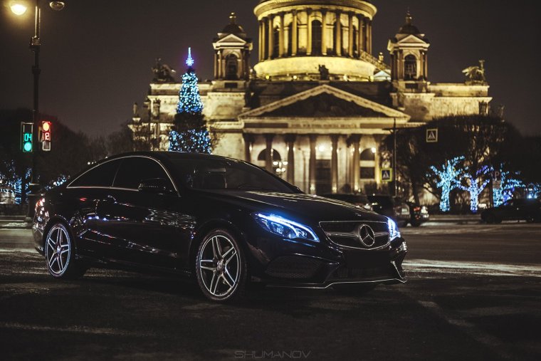 Мерседес e63 AMG w222 золотой